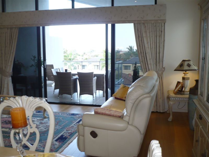 2/19 Waratah Avenue, Biggera Waters QLD 4216