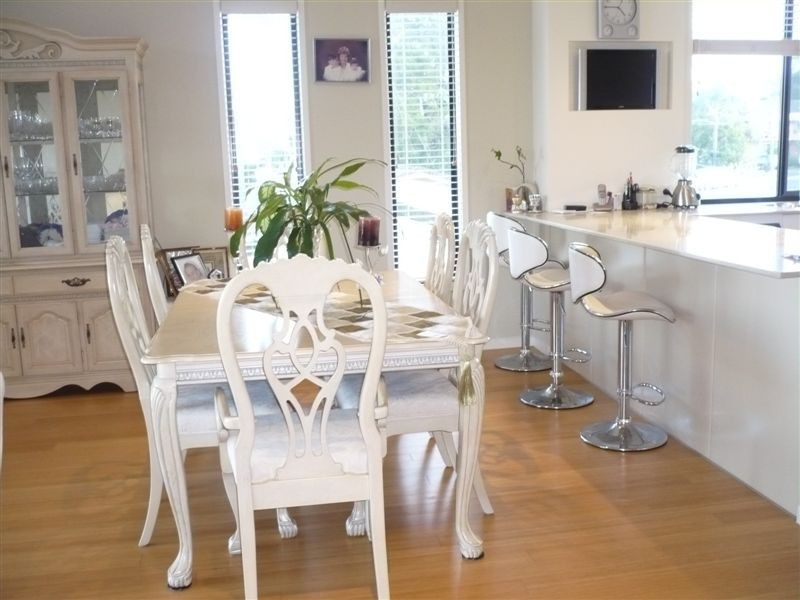 2/19 Waratah Avenue, Biggera Waters QLD 4216