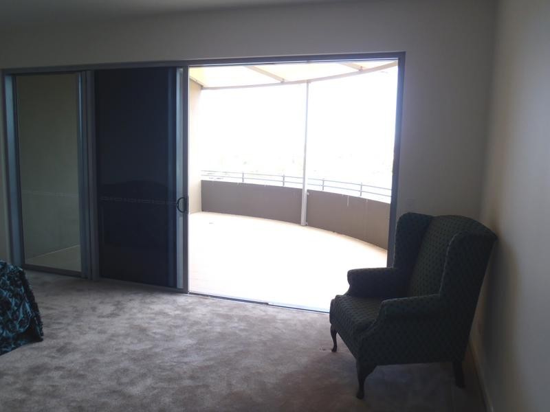 Carrara QLD 4211