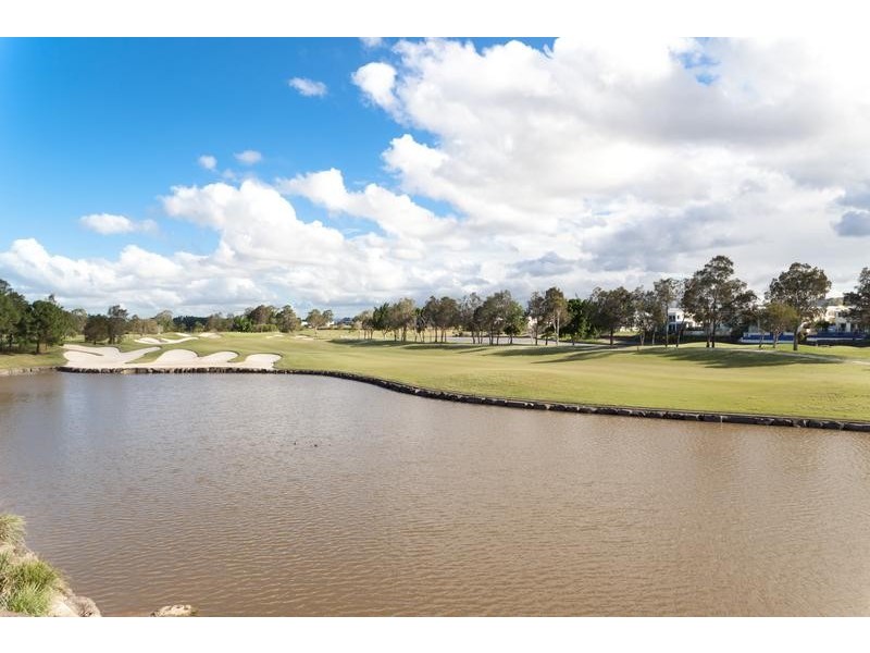 2016A The Boulevarde, Royal Pines Resort, Benowa QLD 4217