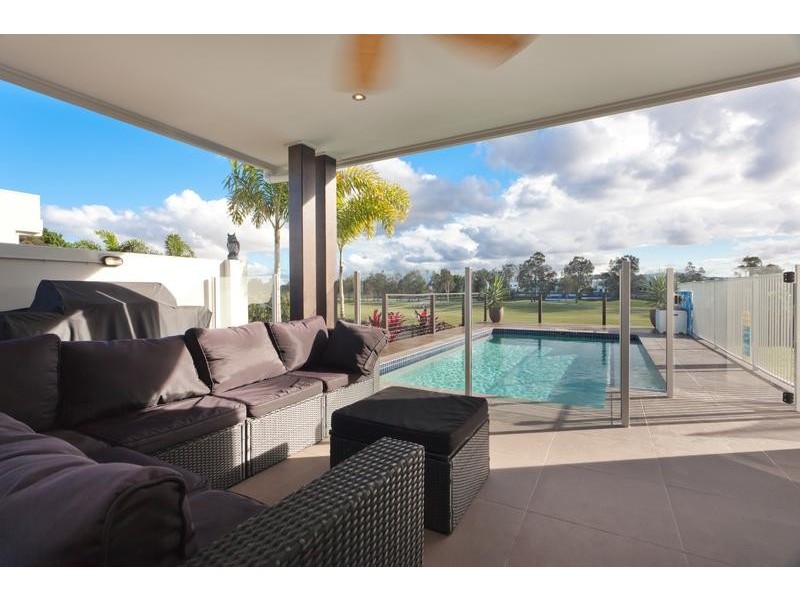 2016A The Boulevarde, Royal Pines Resort, Benowa QLD 4217
