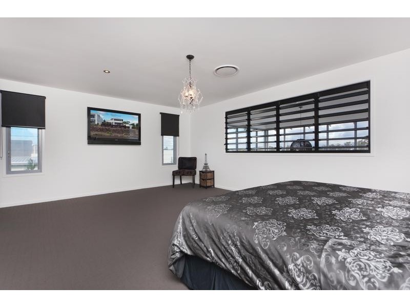 2016A The Boulevarde, Royal Pines Resort, Benowa QLD 4217