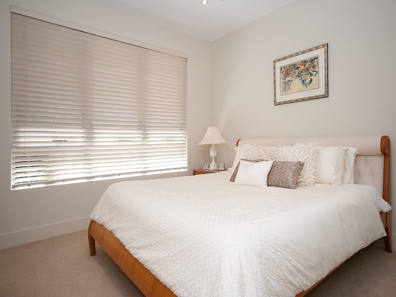 1041 Lakeview Terrace, Benowa QLD 4217