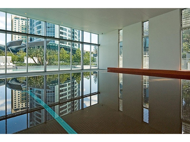 707/9 Hamilton Ave, Surfers Paradise QLD 4217