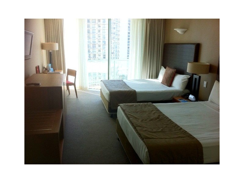 25 Laycock Street, Surfers Paradise QLD 4217