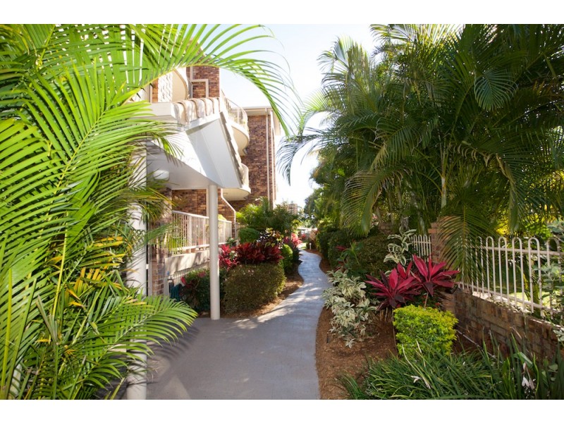 24/9 Ocean Street, Kirra QLD 4225