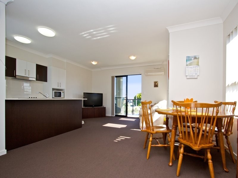 7/111-113 Golden Four Drive, Bilinga QLD 4225
