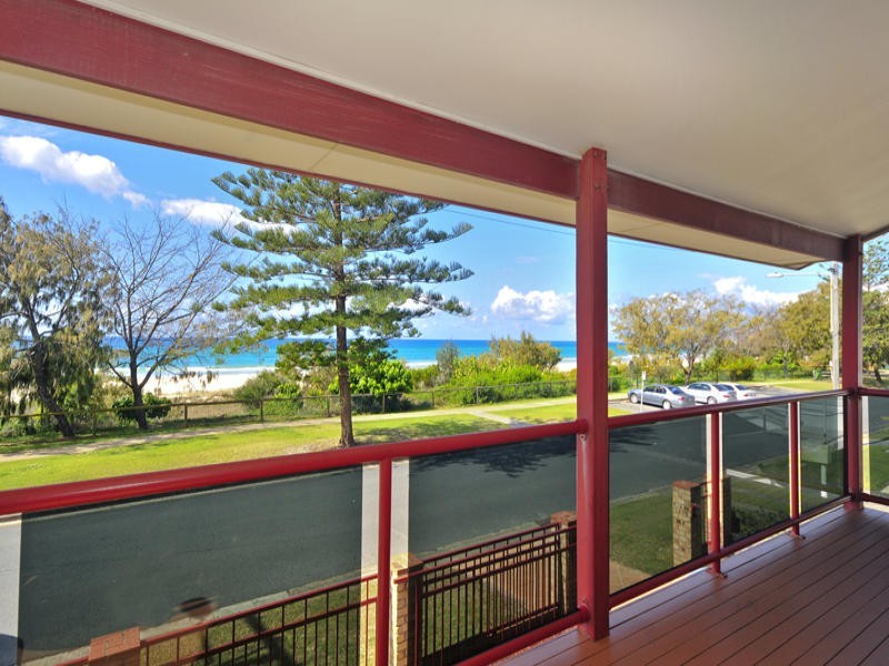 216 Pacific Parade, Bilinga QLD 4225