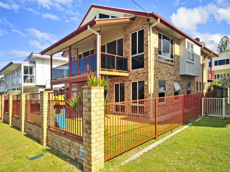216 Pacific Parade, Bilinga QLD 4225