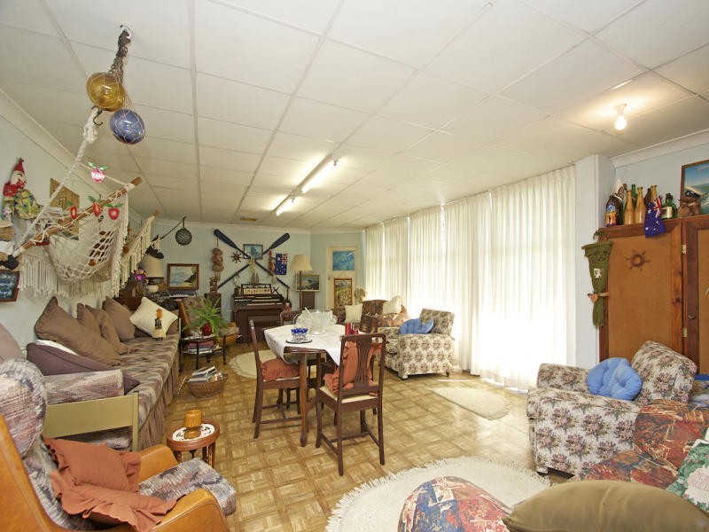 14 Tweed Street, Coolangatta QLD 4225