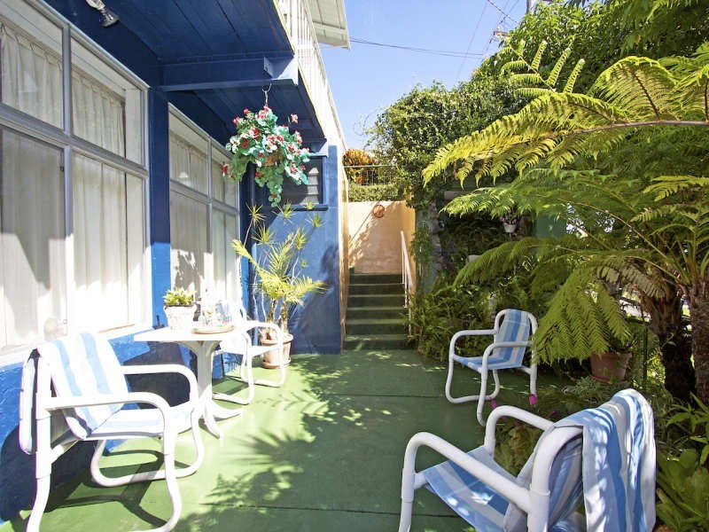 14 Tweed Street, Coolangatta QLD 4225