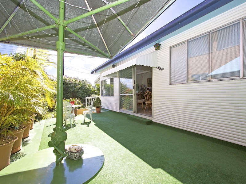 14 Tweed Street, Coolangatta QLD 4225
