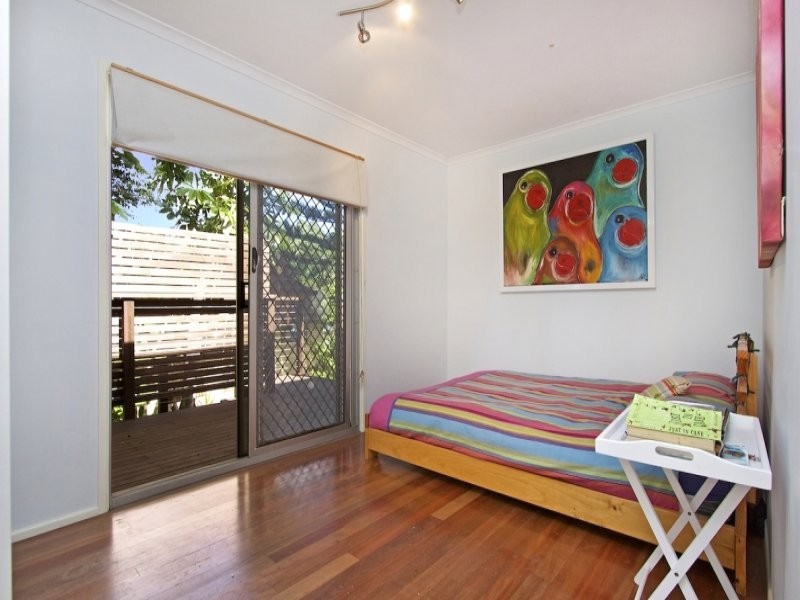 20 St Kilda Crescent, Tweed Heads West NSW 2485