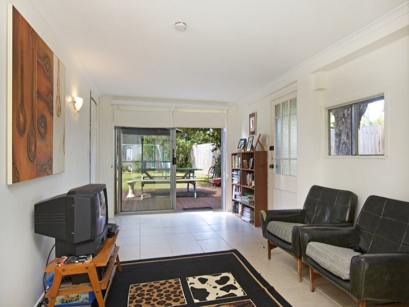 20 St Kilda Crescent, Tweed Heads West NSW 2485