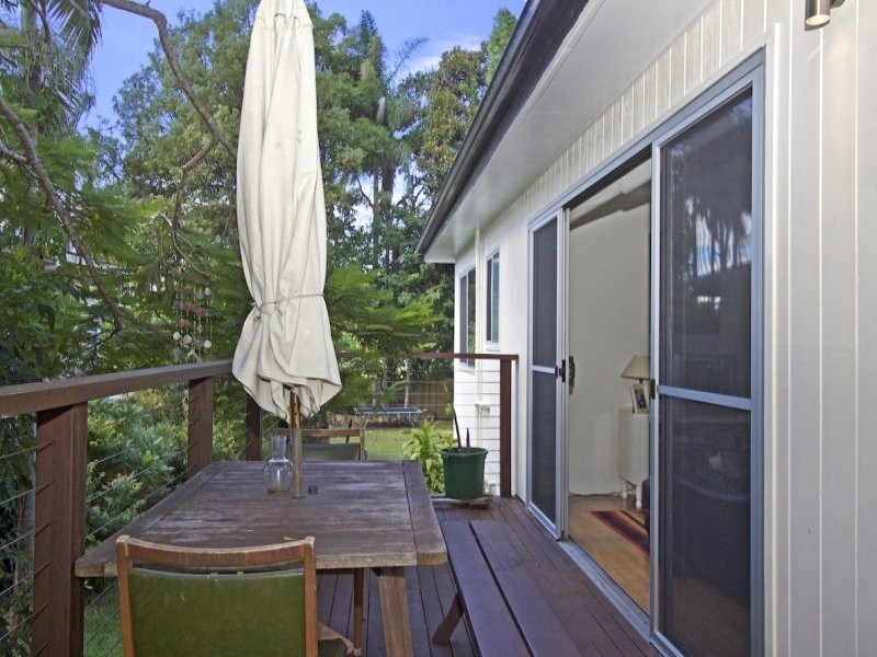 20 St Kilda Crescent, Tweed Heads West NSW 2485