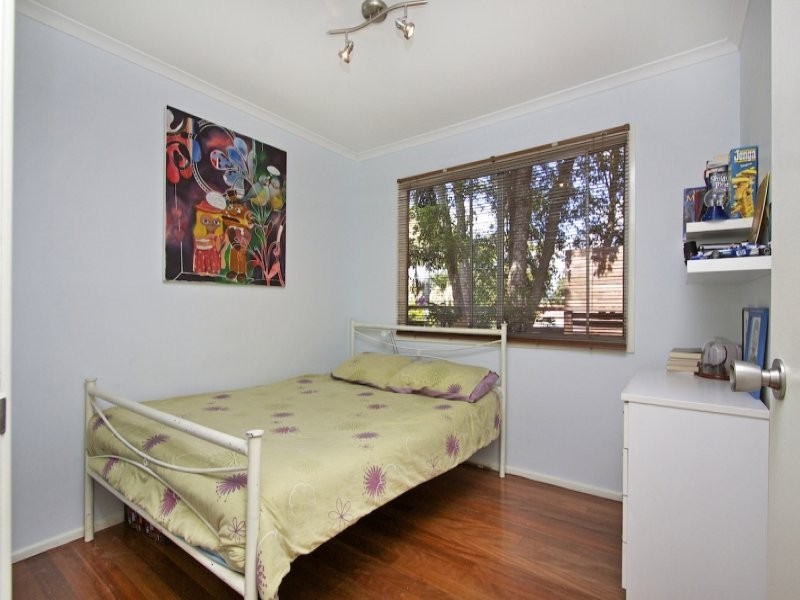 20 St Kilda Crescent, Tweed Heads West NSW 2485