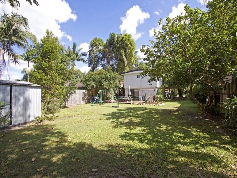 20 St Kilda Crescent, Tweed Heads West NSW 2485