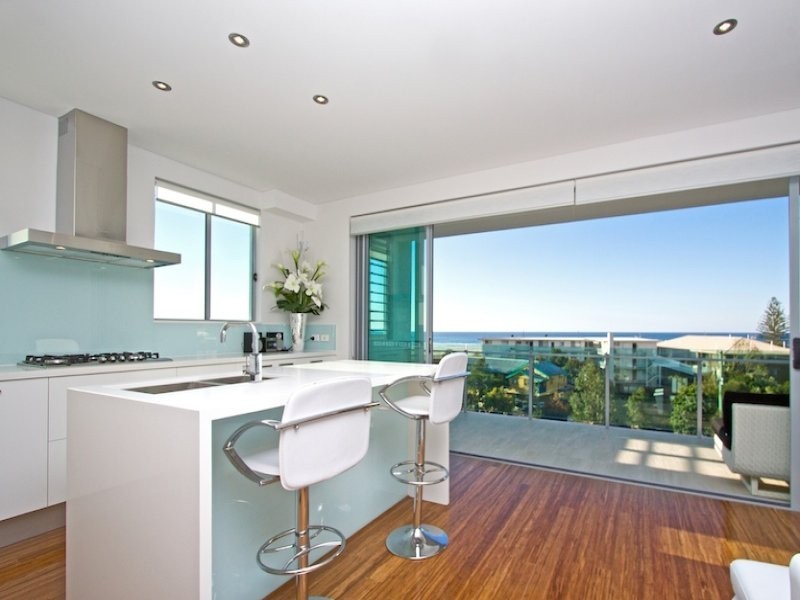 13-9 ‘South Beach’ South Street, Kirra QLD 4225