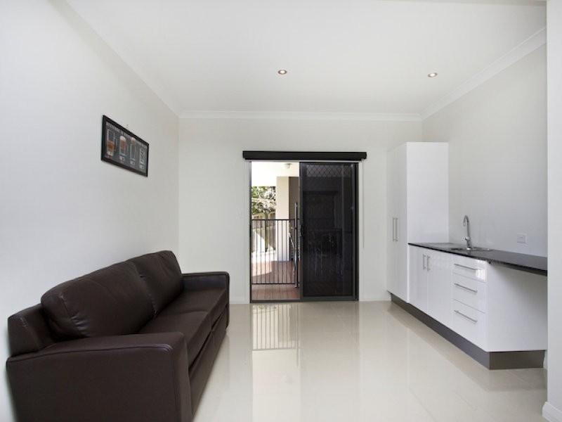 16 Daintree Close, Banora Point NSW 2486