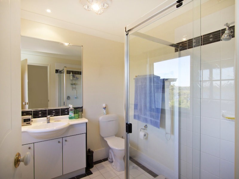 33 Daintree Close, Banora Point NSW 2486