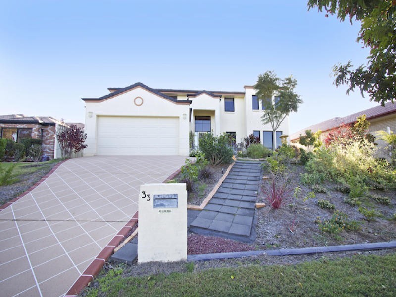 33 Daintree Close, Banora Point NSW 2486