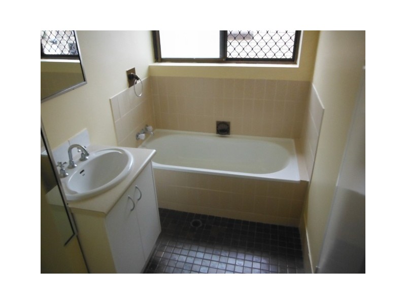 1/123 Golden Four Drive, Bilinga QLD 4225