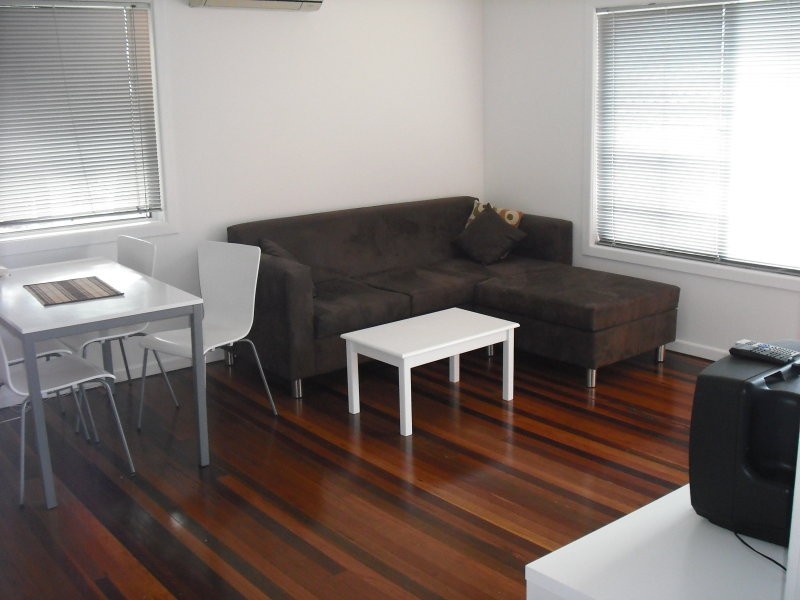 8 8 Tweed Street, Coolangatta QLD 4225