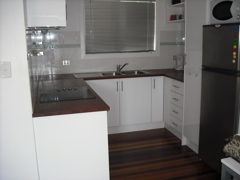 8 8 Tweed Street, Coolangatta QLD 4225