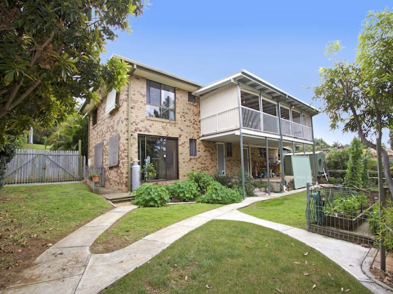 27 Glen Ayr Drive, Banora Point NSW 2486