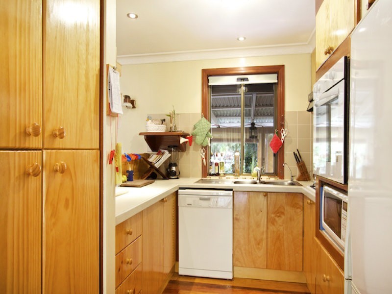 27 Glen Ayr Drive, Banora Point NSW 2486
