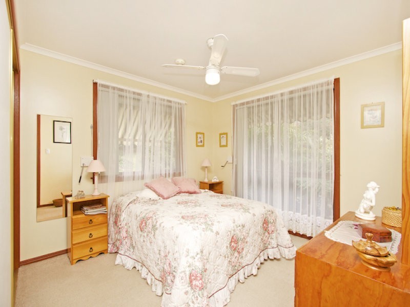 27 Glen Ayr Drive, Banora Point NSW 2486