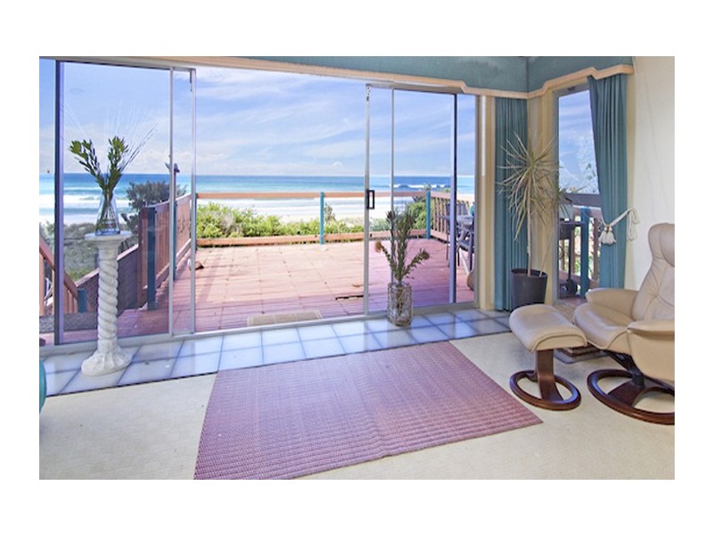 289A Golden Four Drive, Bilinga QLD 4225