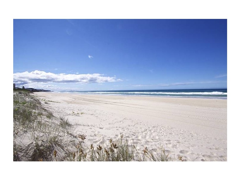 289A Golden Four Drive, Bilinga QLD 4225