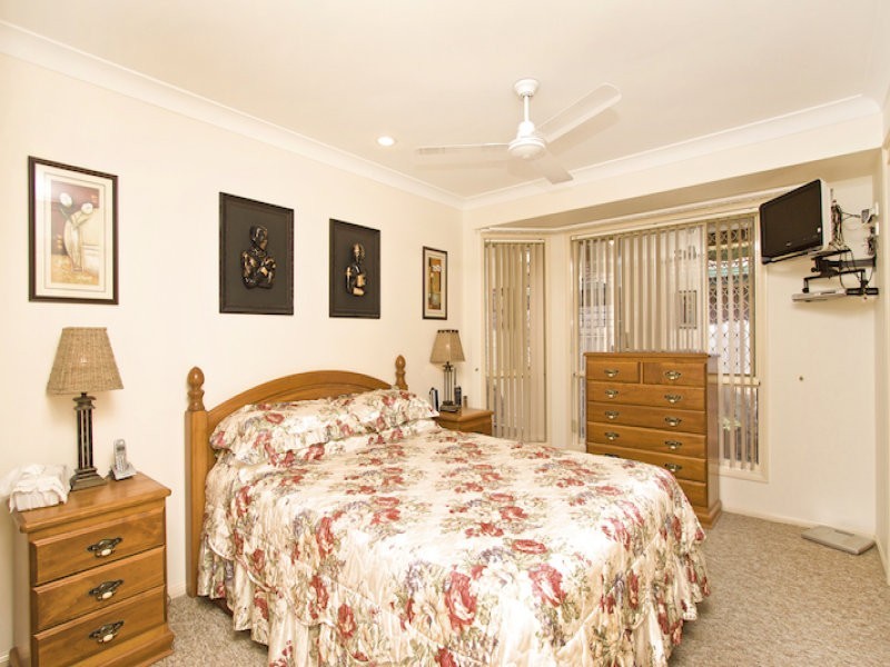 1/18 Satinash Terrace, Banora Point NSW 2486