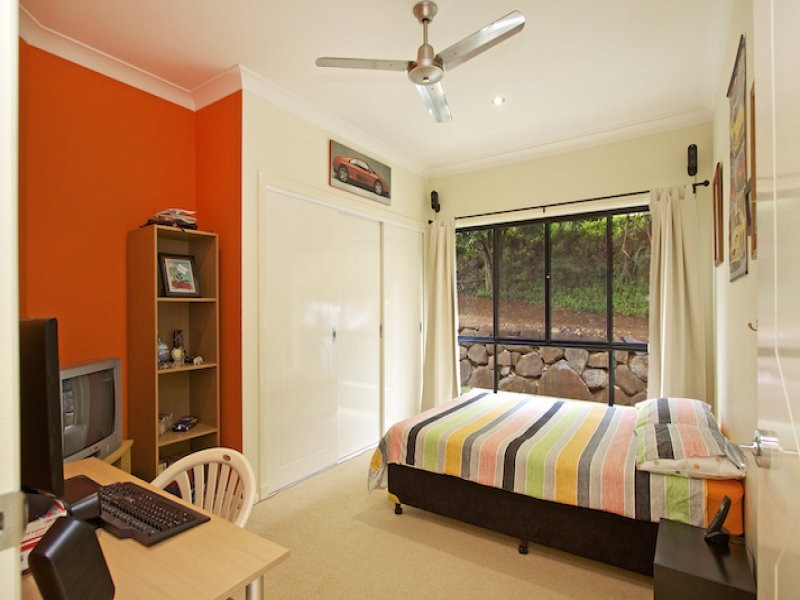 44 Kintyre, Banora Point NSW 2486