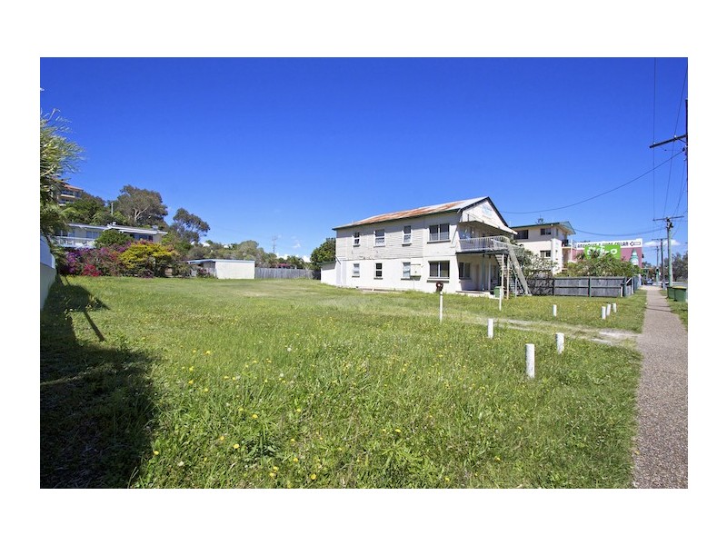 16 Marine Parade, Kirra QLD 4225