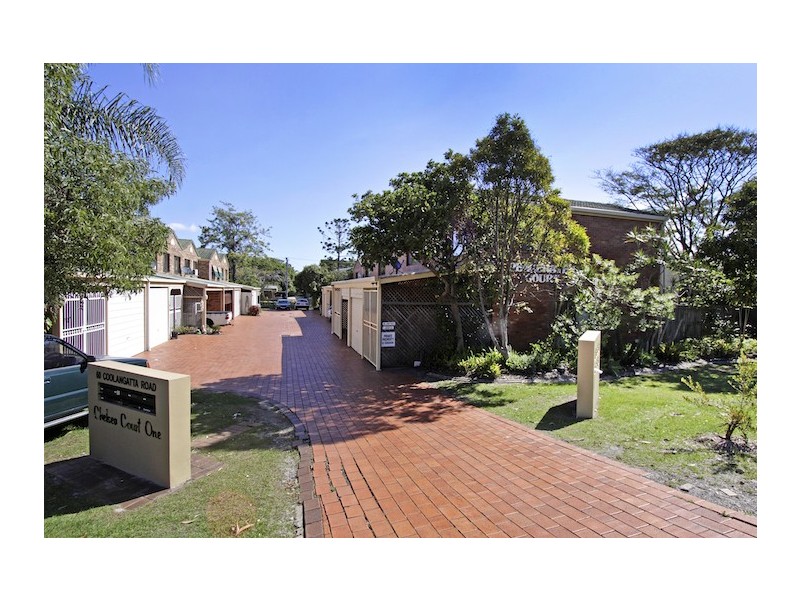 2/62 Coolangatta Road, Kirra QLD 4225