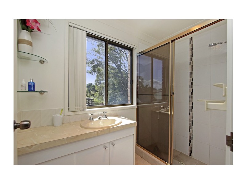 2/62 Coolangatta Road, Kirra QLD 4225