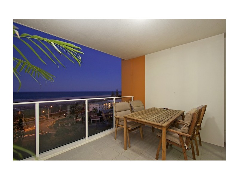 609/2 Creek St ‘Kirra Surf’, Kirra QLD 4225