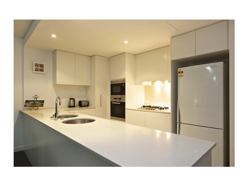 609/2 Creek St ‘Kirra Surf’, Kirra QLD 4225