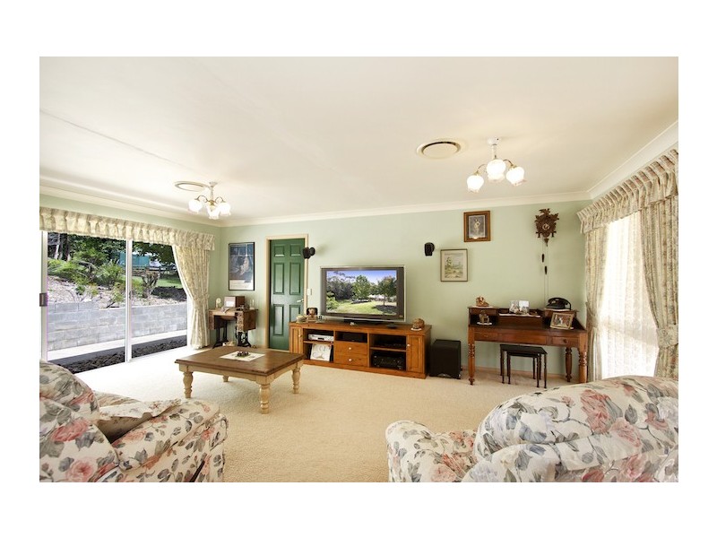 61 Green Valley Way, Piggabeen NSW 2486
