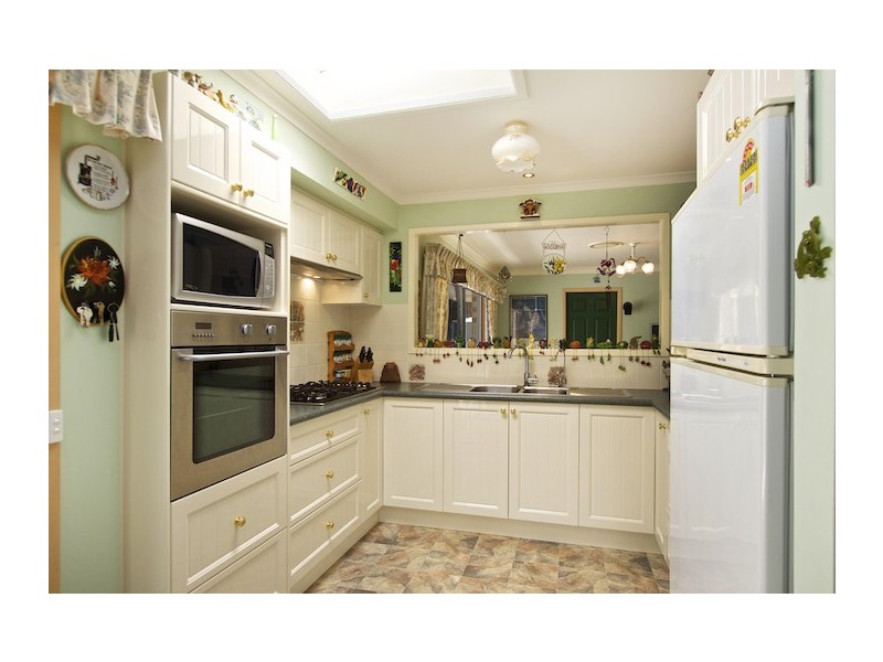 61 Green Valley Way, Piggabeen NSW 2486