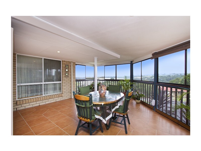 15 Lake Tahoe Drive, Bilambil Heights NSW 2486