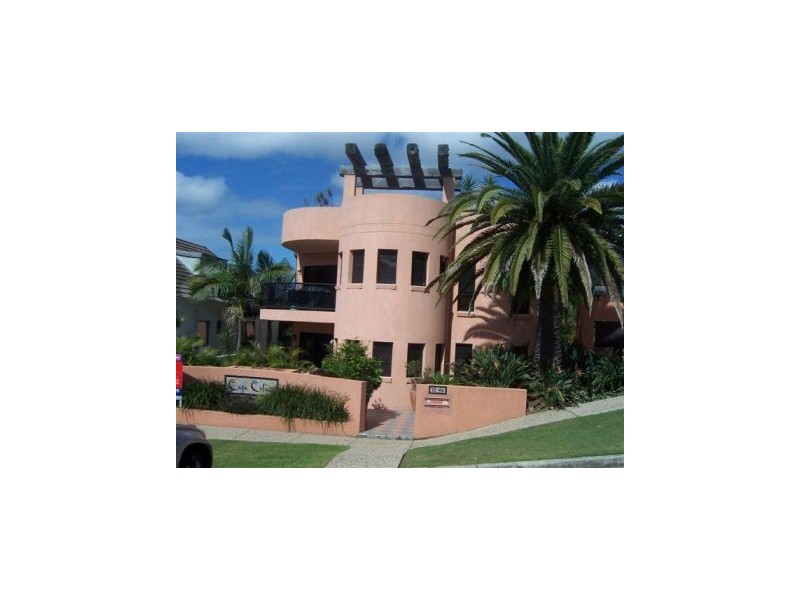 2/38 Tweed Street, Coolangatta QLD 4225