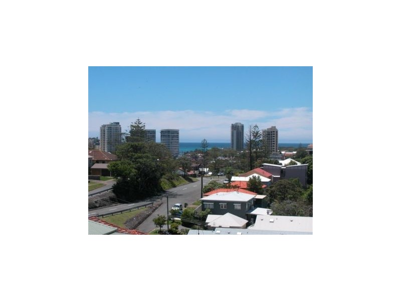 2/38 Tweed Street, Coolangatta QLD 4225