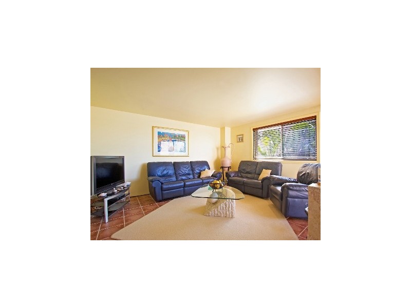 2/38 Tweed Street, Coolangatta QLD 4225