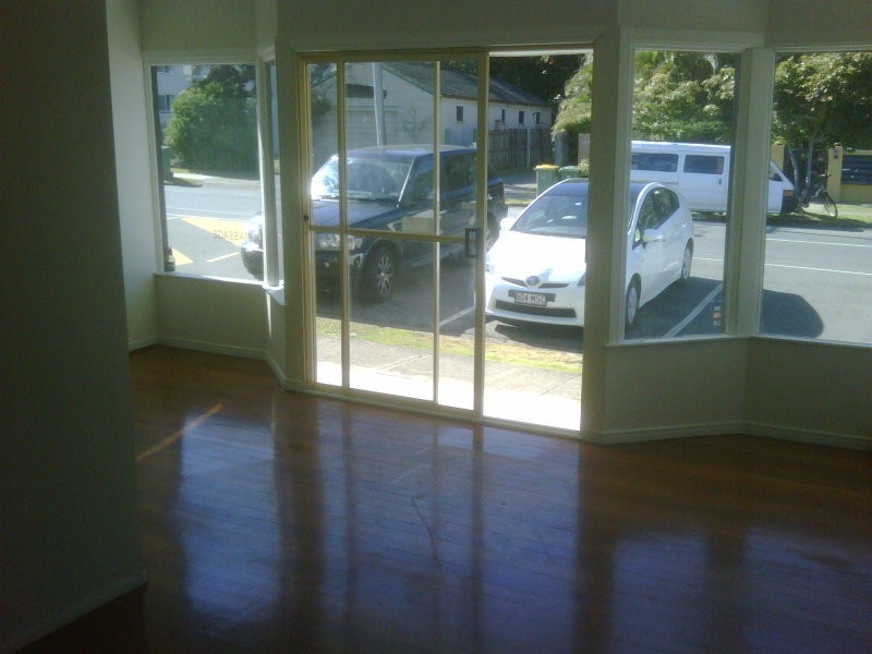 17 Miles Street, Kirra QLD 4225