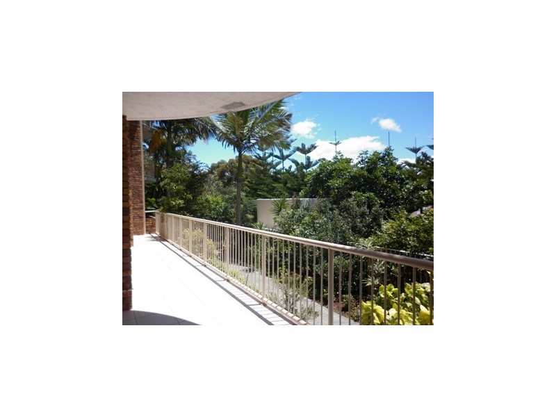 2/15-17 South Street, Kirra QLD 4225