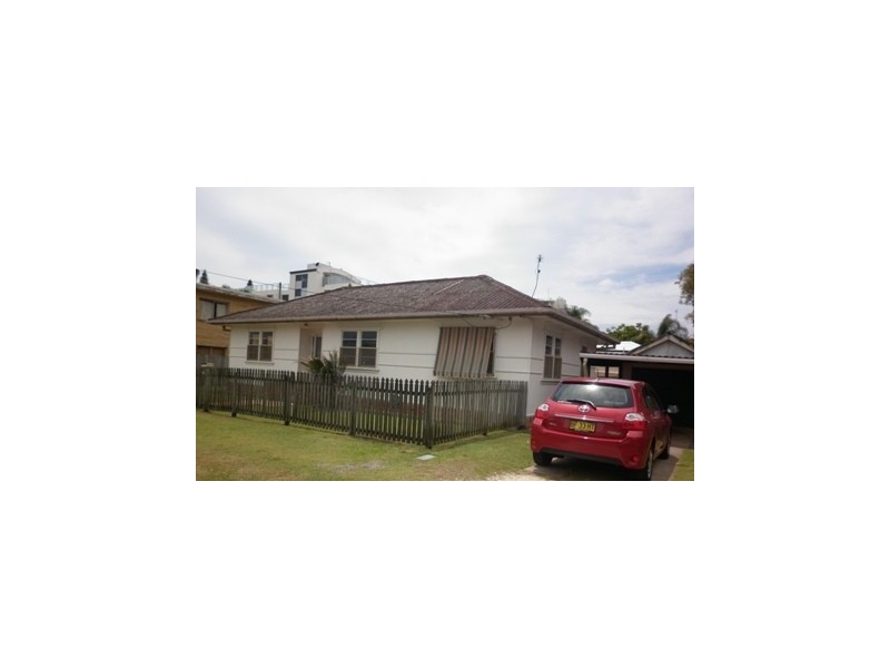 4 Archer Street, Bilinga QLD 4225