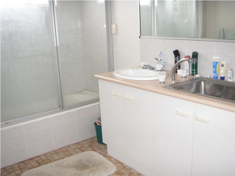 6/13 Churchill Street, Kirra QLD 4225